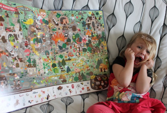 "Cherche et trouve GÉANT au pays des contes" de Benjamin Bécue, Tiago Americo et Paku, aux Éditions Auzou