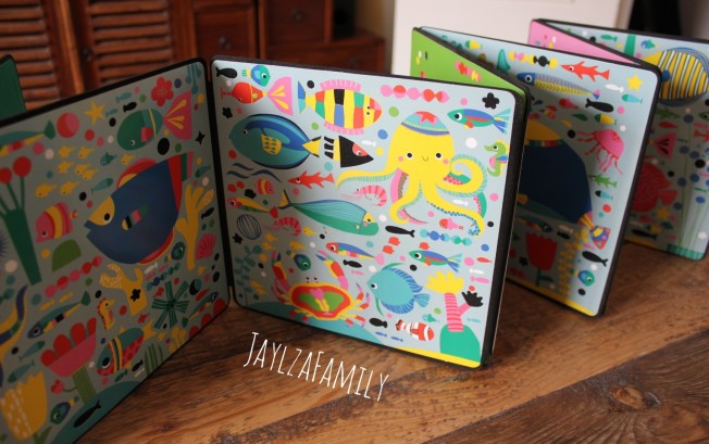 Mes premiers animaux à toucher, Auzou Eveil; on imagier-accordéon de la mer, Tourbillon; Mon imagier des contraires Kididoc, Nathan.