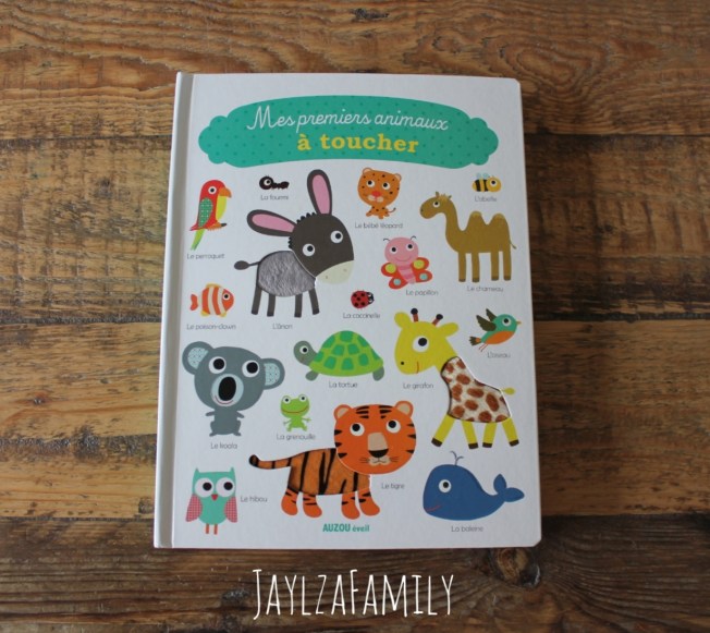 Mes premiers animaux à toucher, Auzou Eveil; on imagier-accordéon de la mer, Tourbillon; Mon imagier des contraires Kididoc, Nathan.